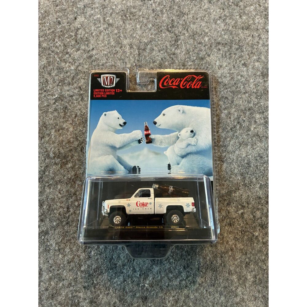 M2 Machines White 1976 GMC Sierra Grande 15 Die-Cast 1:64 Christmas Coca-Cola
